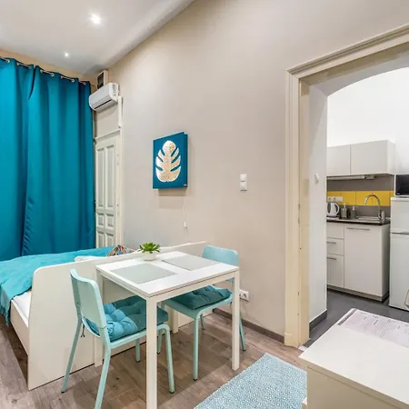 Cosy Corner - Erzsebet Blvd Apartmán Budapešť